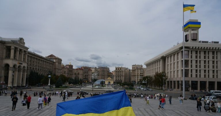 588 miliardów dolarów. Tyle ma kosztować odbudowa Ukrainy